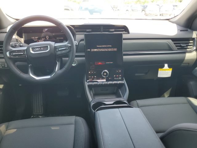 New 2026 GMC Terrain AT4 w/ Technology Package II AWD/4WD image 7