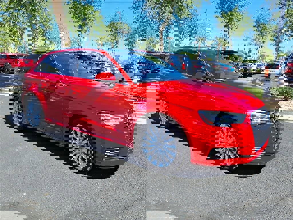 Used 2018 Audi A3 e-tron Premium Plus w/ Technology Package image 1