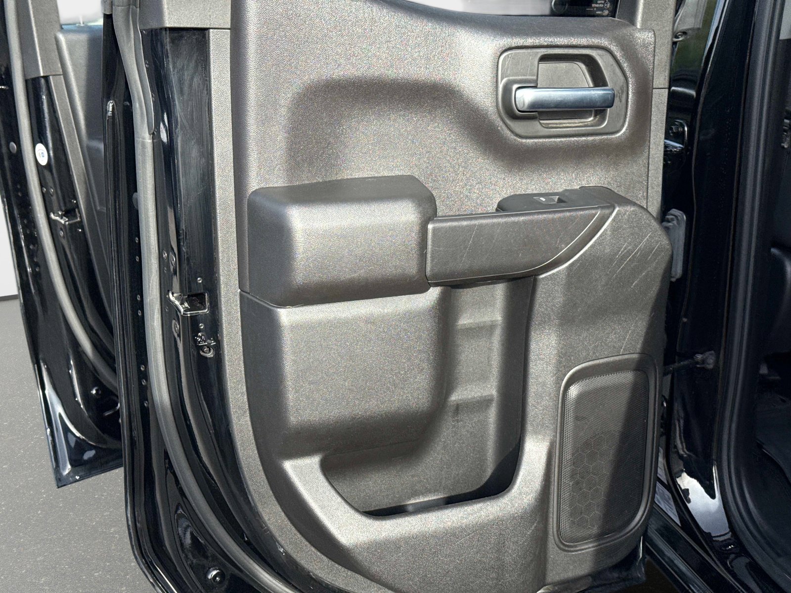Used 2024 Chevrolet Silverado 1500 Custom image 13