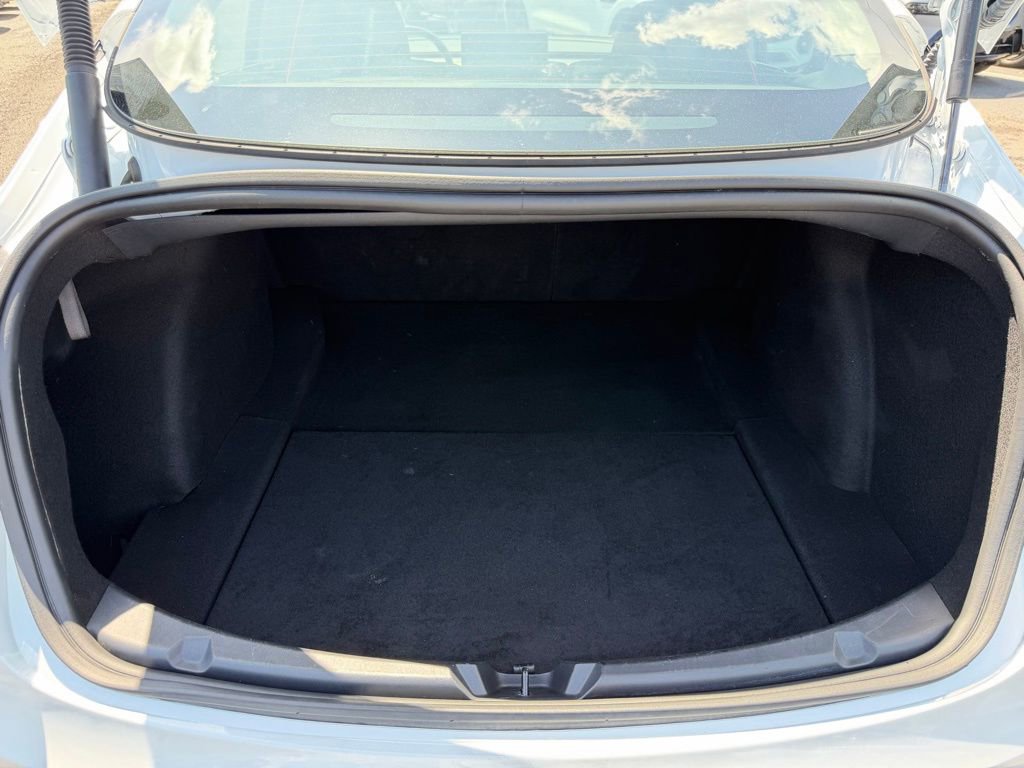 Used 2023 Tesla Model 3 Standard Range RWD image 7