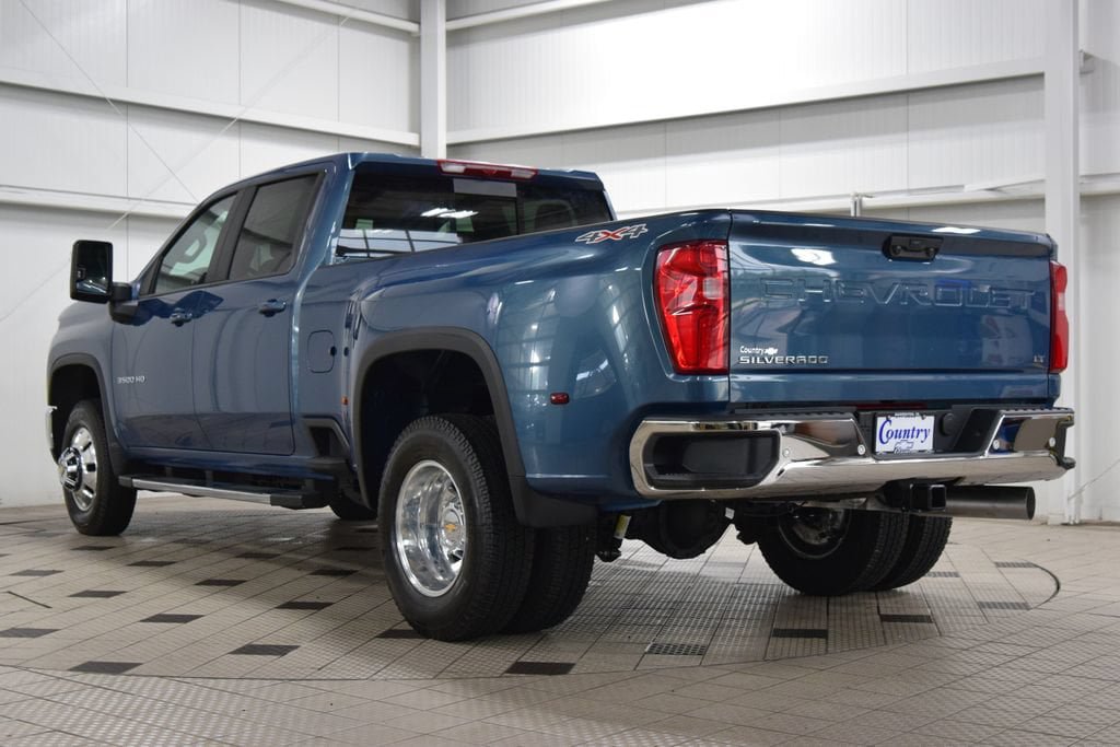 New 2026 Chevrolet Silverado 3500 LT w/ All Star Edition AWD/4WD image 6