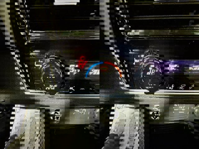 Certified 2023 Nissan Rogue SV w/ SV Premium Package image 16