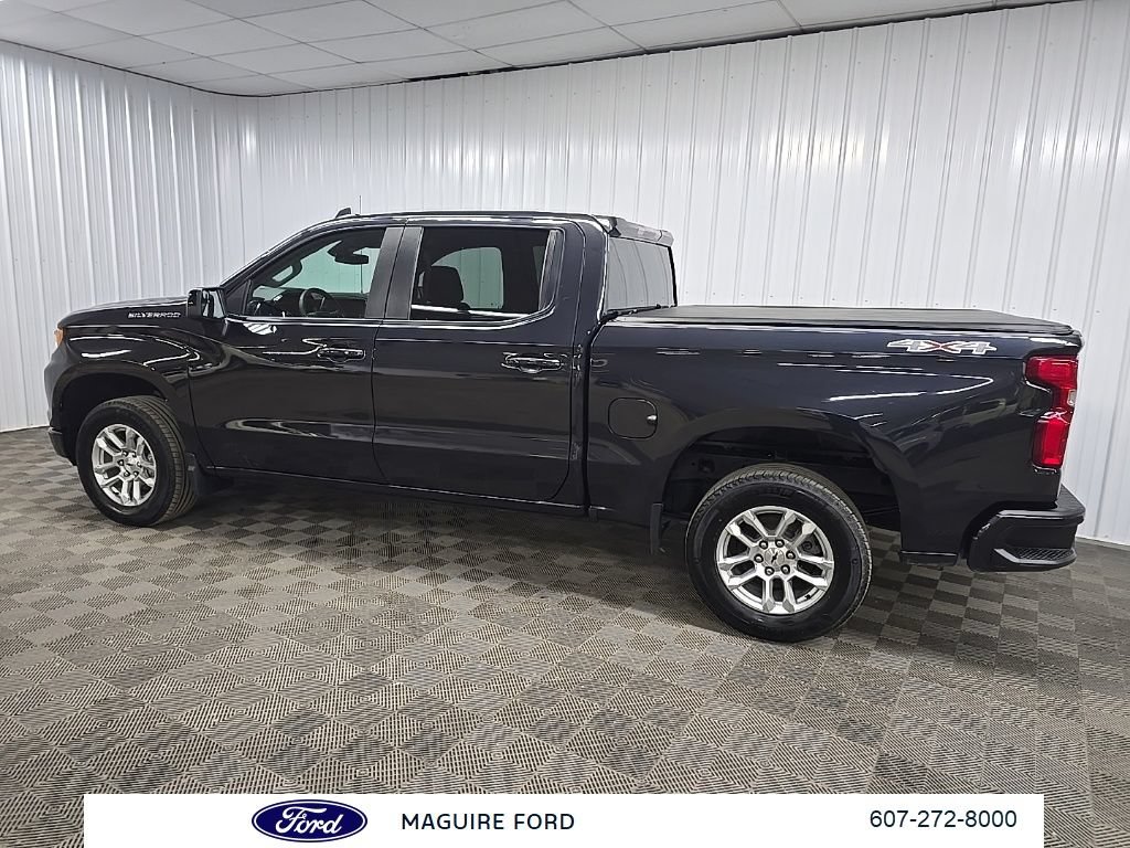 Used 2023 Chevrolet Silverado 1500 RST AWD/4WD image 5