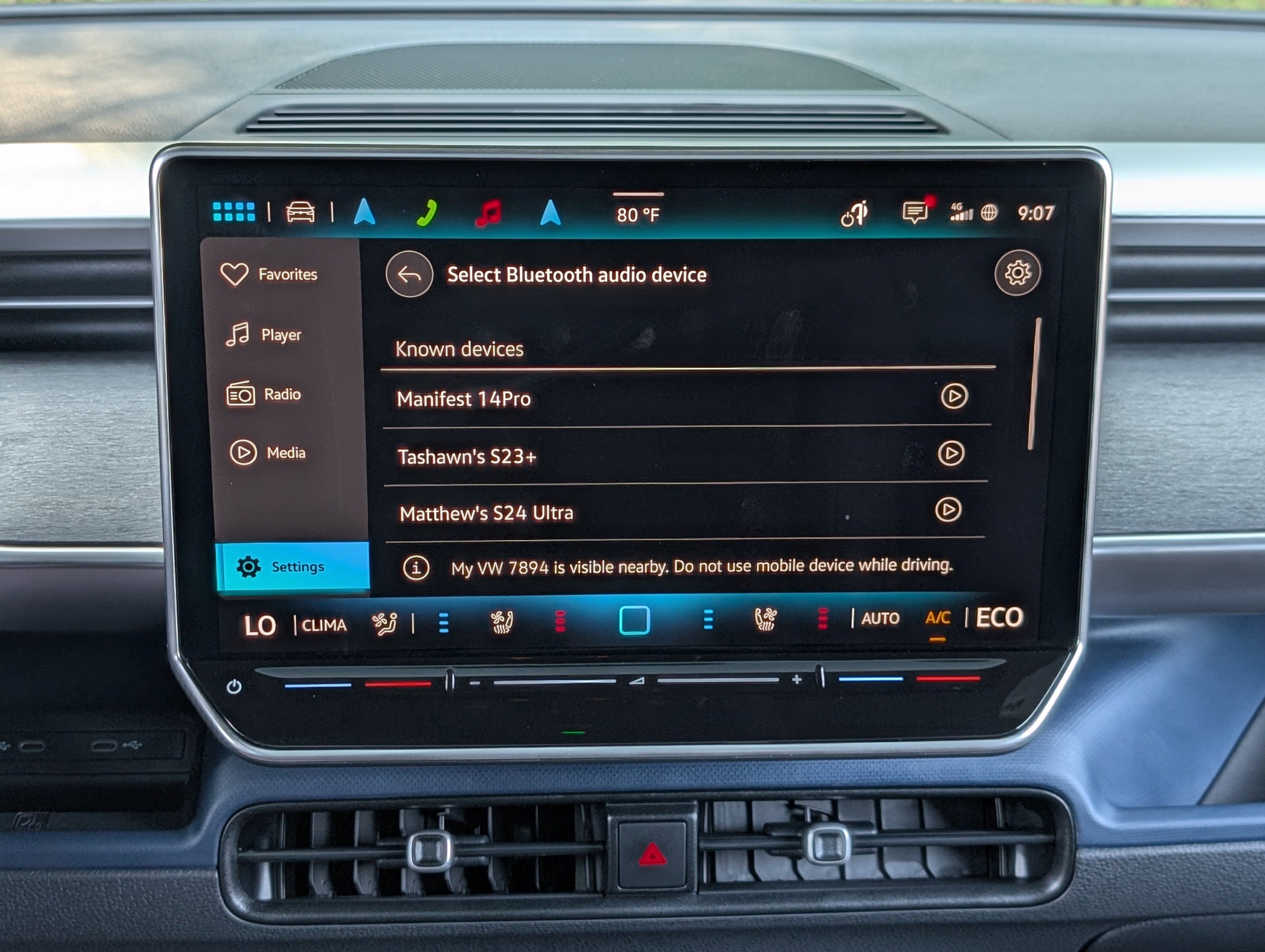 Used 2025 Volkswagen ID. Buzz Pro S Plus RWD image 30