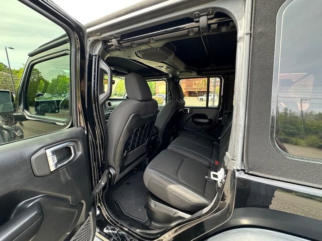 Used 2021 Jeep Wrangler Unlimited Rubicon 4xe w/ Cold Weather Group AWD/4WD image 21