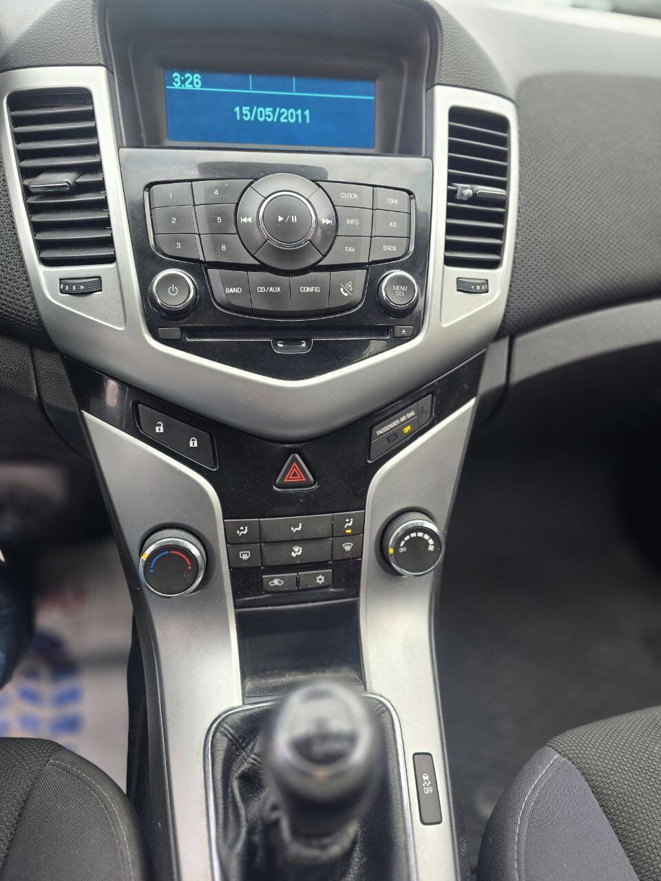 Used 2014 Chevrolet Cruze LT image 19