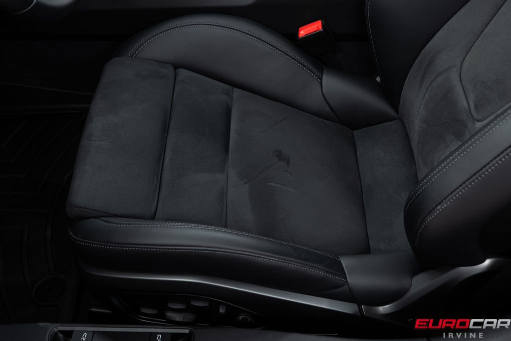 Used 2024 Porsche 911 Carrera GTS RWD image 44