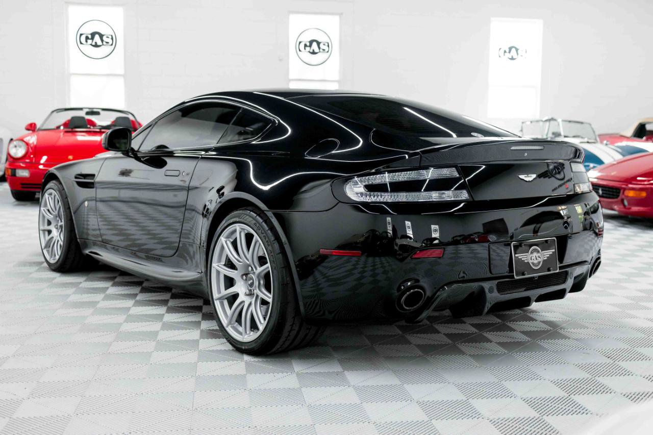 Used 2011 Aston Martin V8 Vantage N420 image 9