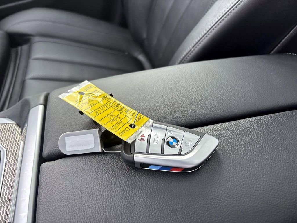 Used 2022 BMW X5 xDrive40i w/ M Sport Package image 34