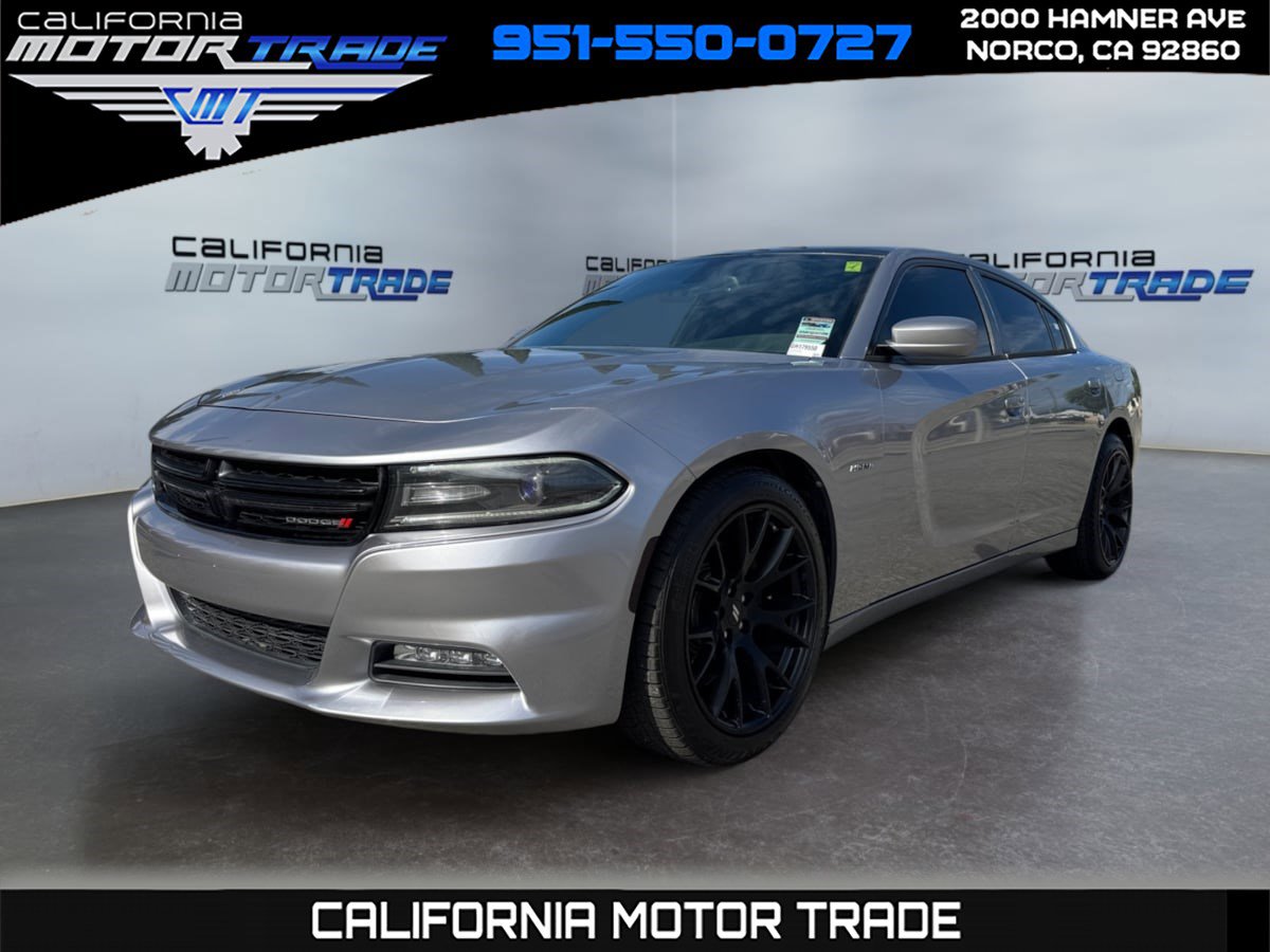 Used 2016 Dodge Charger R/T w/ Navigation & Travel Group RWD video 1