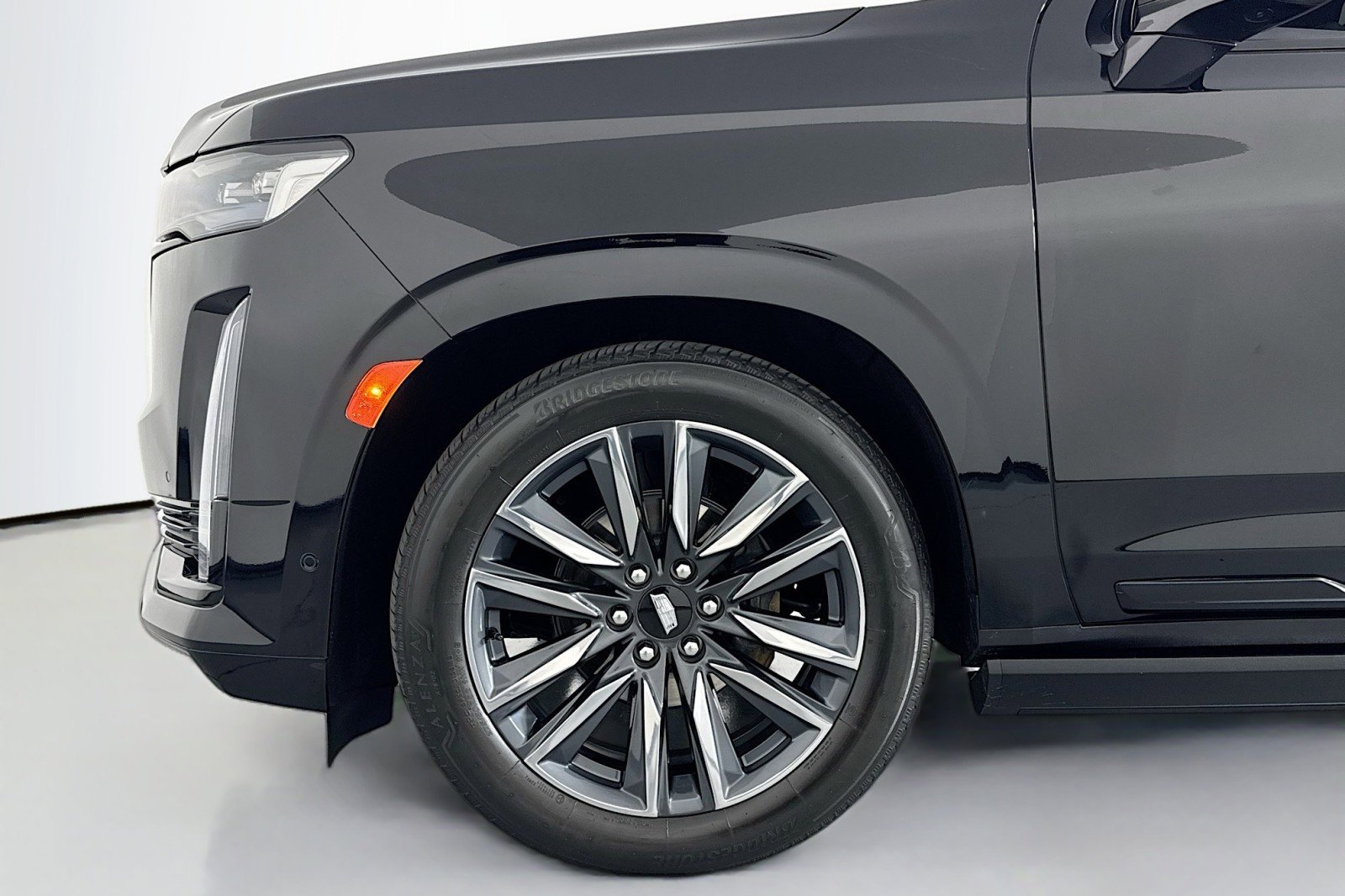 Used 2024 Cadillac Escalade Sport Platinum image 10