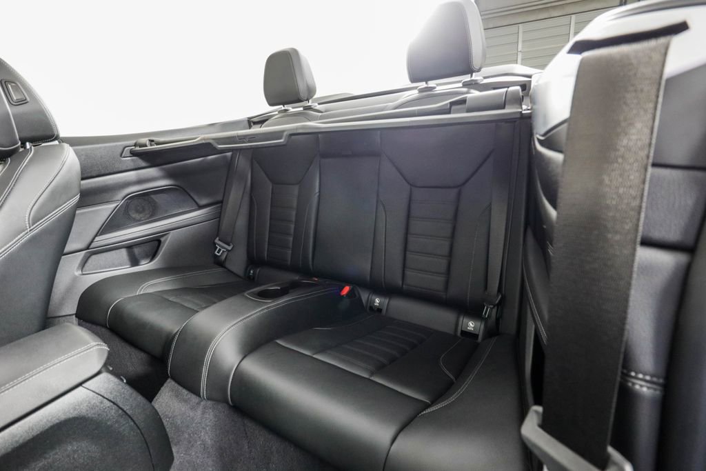 Used 2021 BMW 430i Convertible w/ Convenience Package image 12