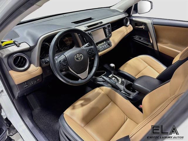 Used 2018 Toyota RAV4 Limited FWD image 10