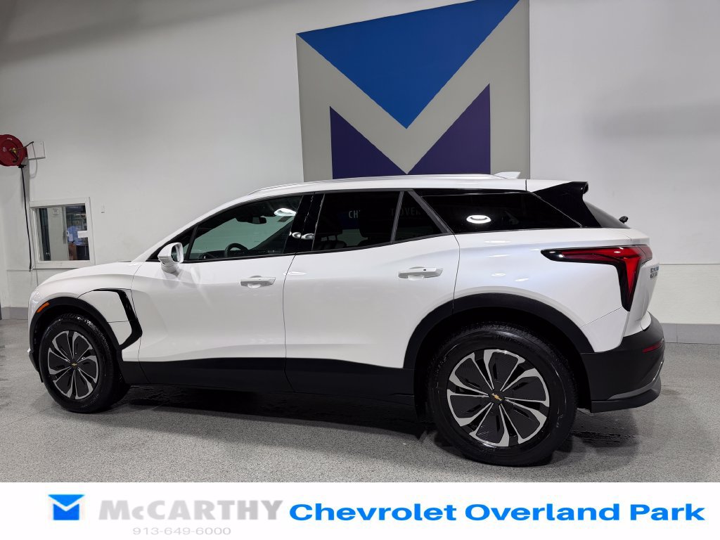 Used 2024 Chevrolet Blazer EV LT AWD/4WD image 7
