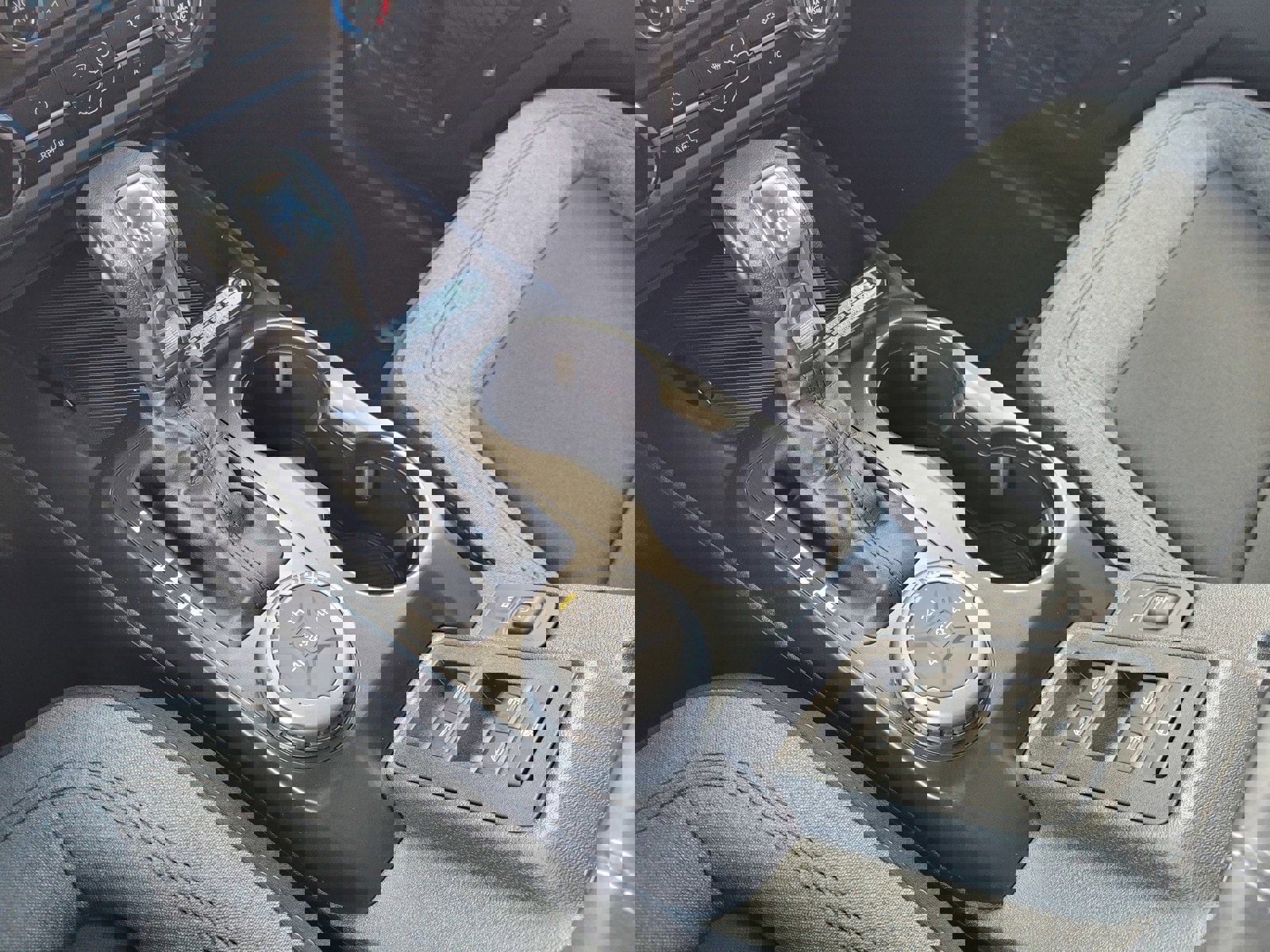 New 2025 Ford Bronco 4-Door image 11