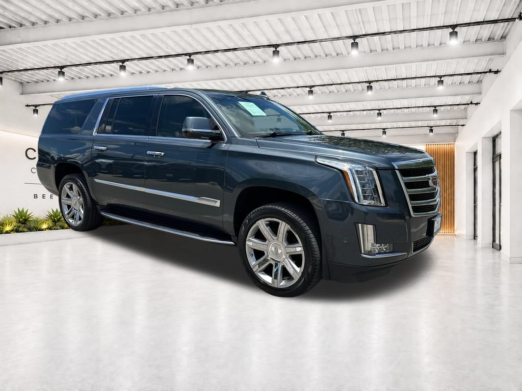 Used 2020 Cadillac Escalade ESV Luxury RWD image 1