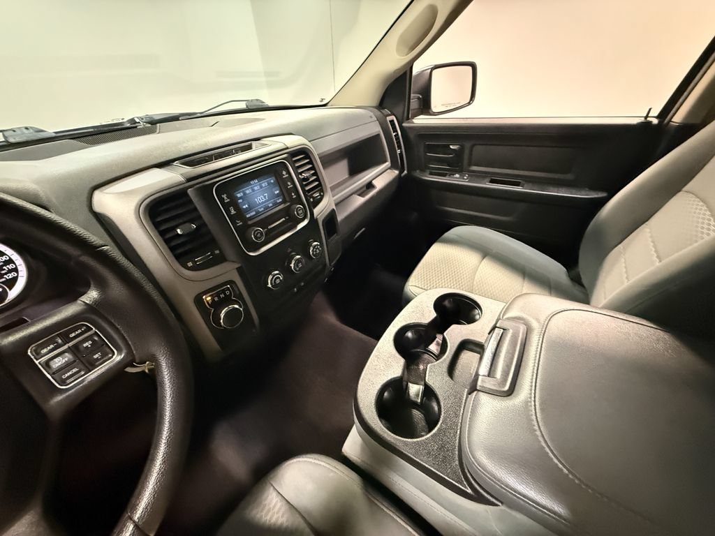 Used 2017 RAM 1500 Express RWD image 81