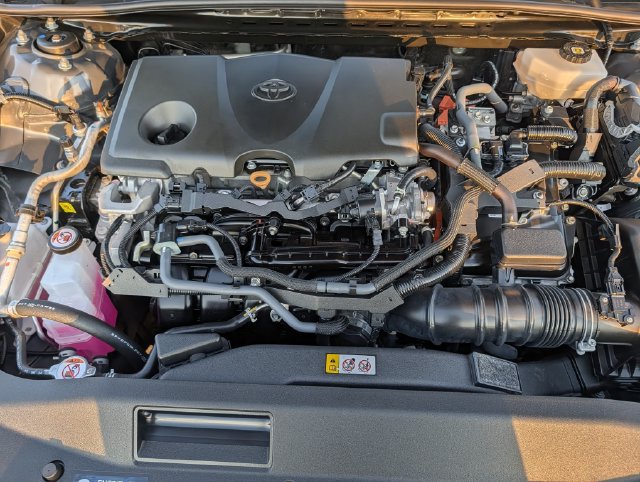 Used 2025 Toyota Camry SE FWD image 34