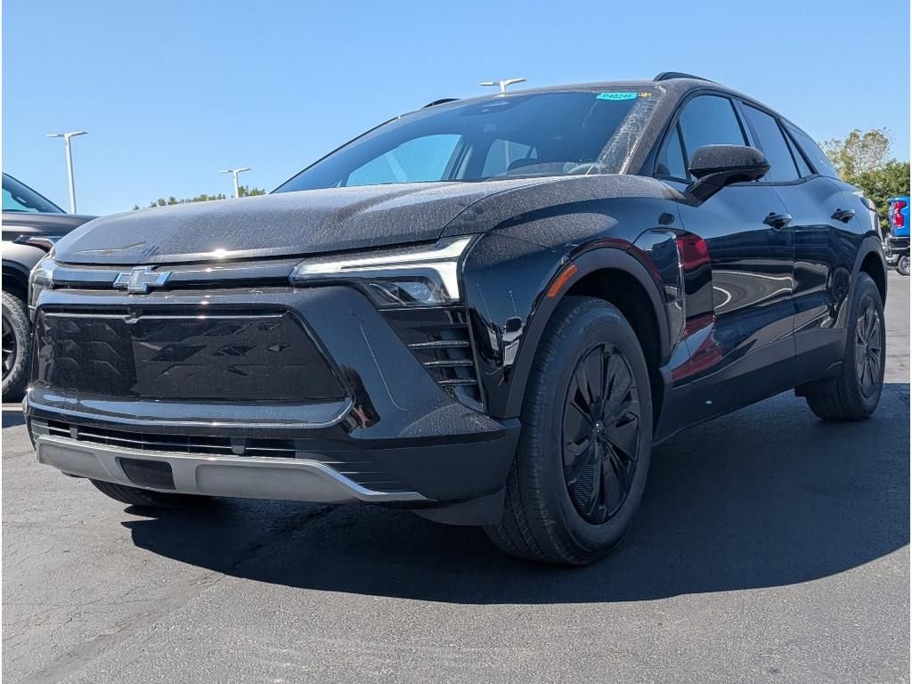 New 2026 Chevrolet Blazer EV LT image 3