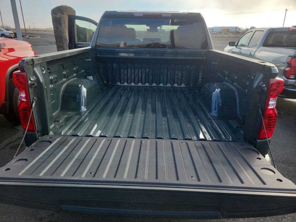 New 2025 Chevrolet Silverado 1500 LT image 26