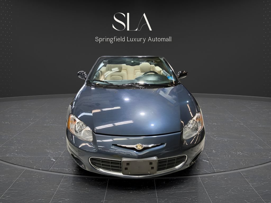 Used 2002 Chrysler Sebring Limited FWD image 3
