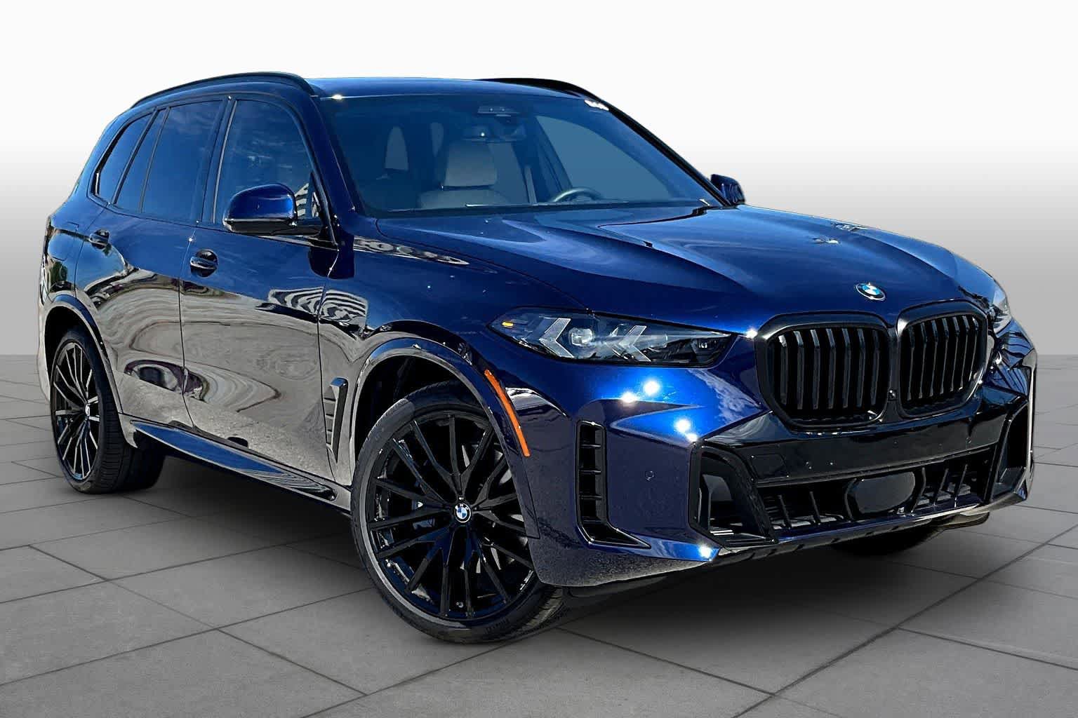 Used 2026 BMW X5 sDrive40i w/ Executive Package RWD image 2