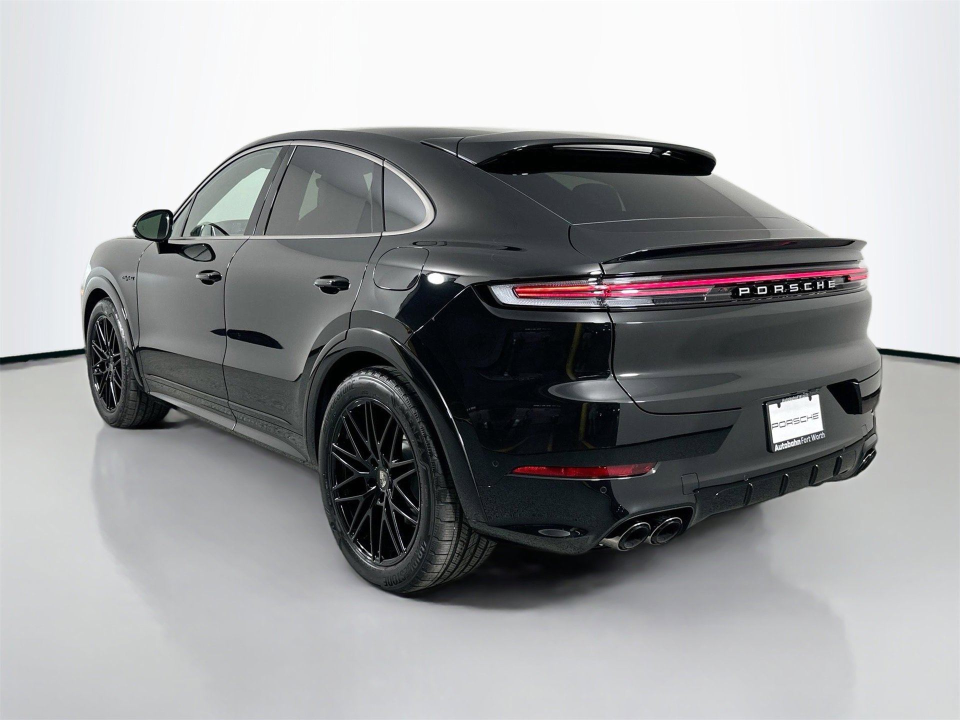 New 2026 Porsche Cayenne Turbo image 3