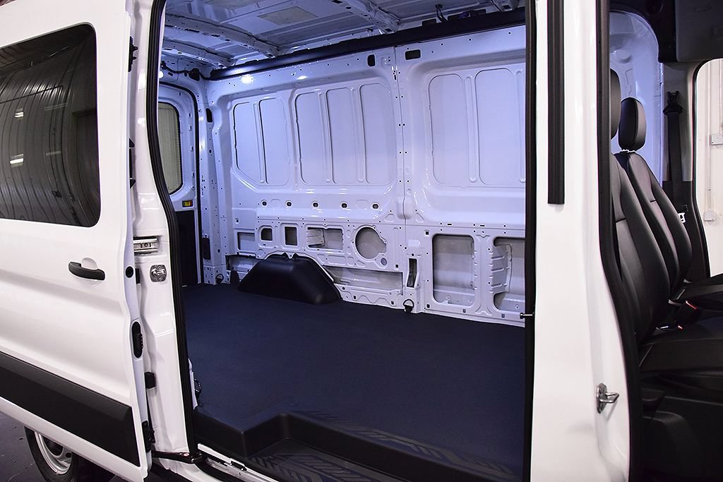 New 2026 Ford Transit 150 148 Medium Roof RWD image 30