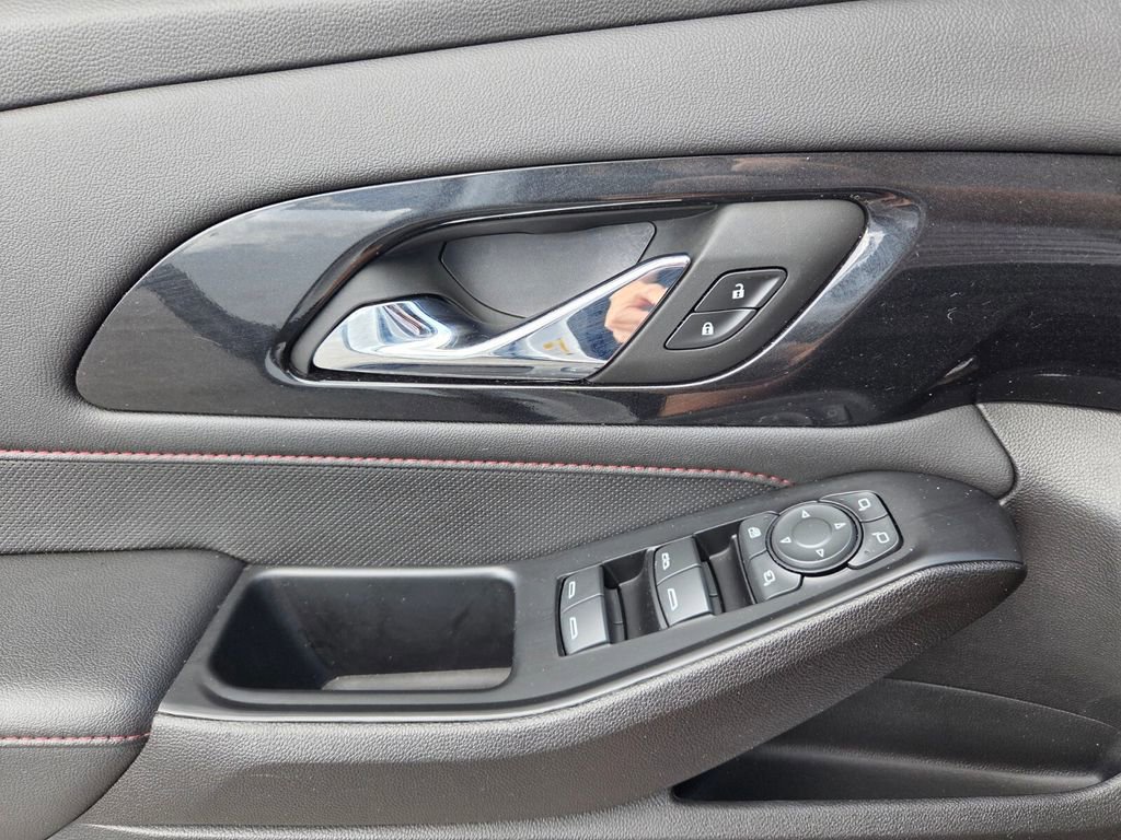 Certified 2023 Chevrolet Traverse RS w/ LPO, Floor Liner Package AWD/4WD image 24