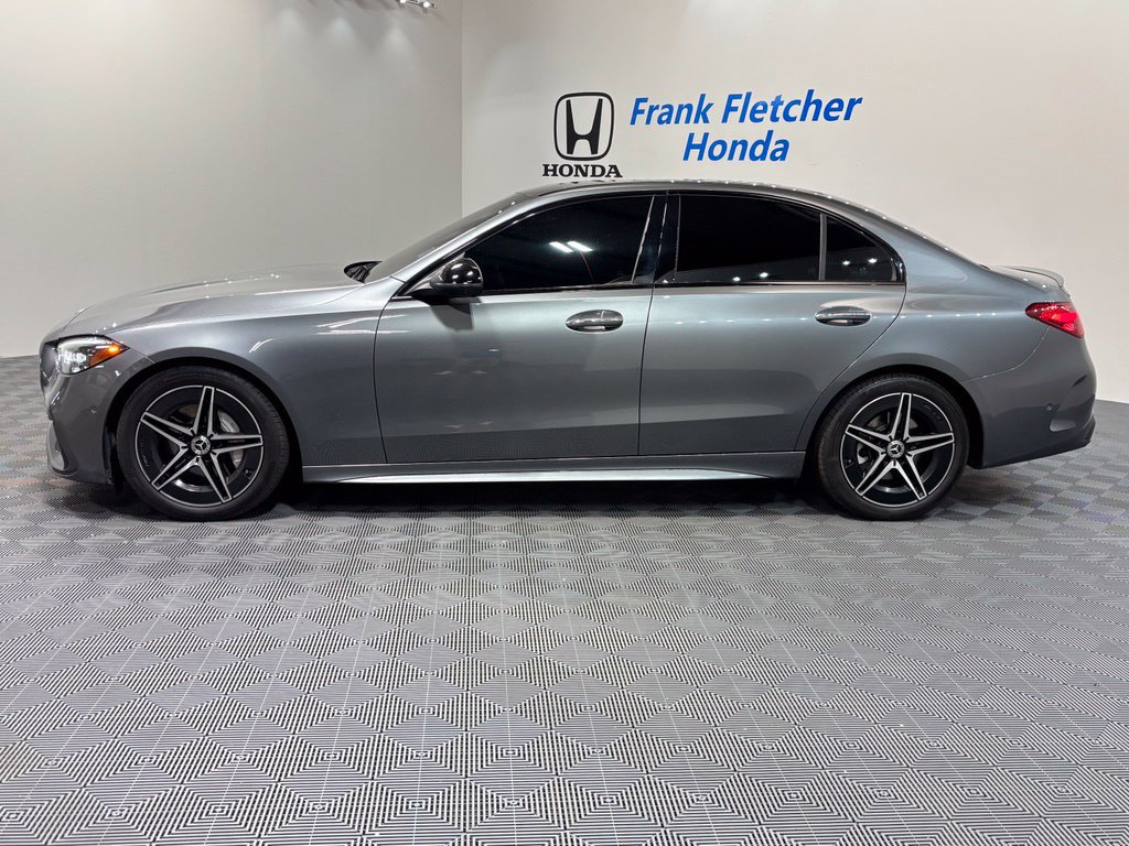 Used 2024 Mercedes-Benz C 300 4MATIC Sedan image 2