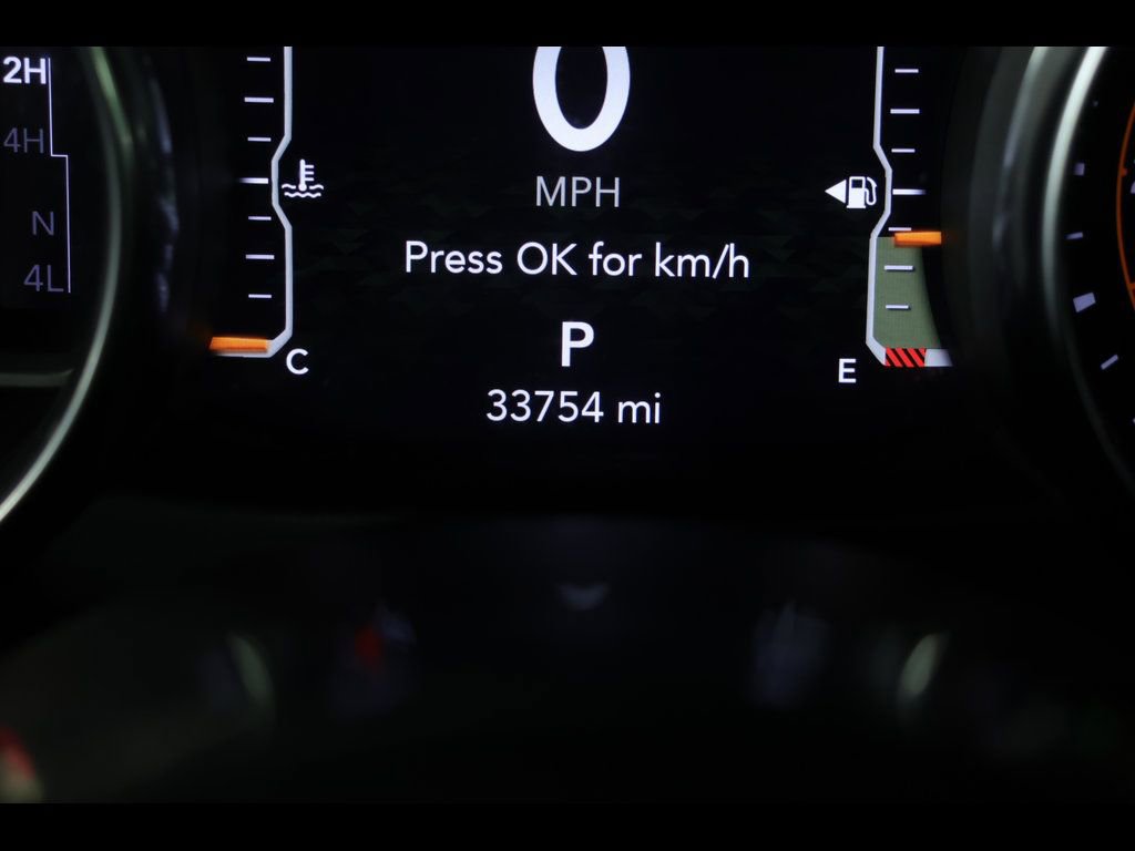 Used 2022 Jeep Gladiator Overland w/ Popular Equipment Package AWD/4WD image 23