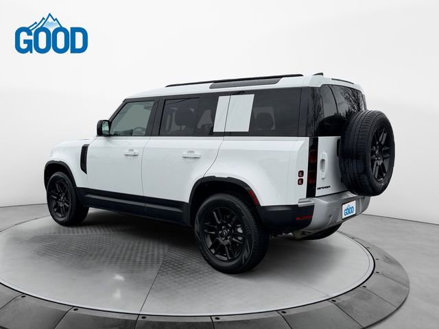 Used 2025 Land Rover Defender 110 S image 3