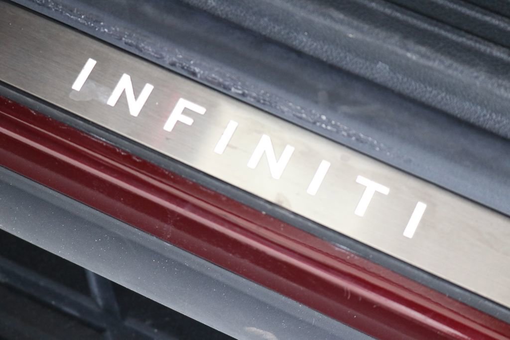 Certified 2025 INFINITI QX80 Sensory image 15