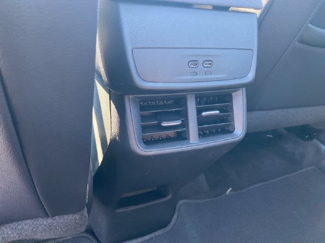 Certified 2025 Chevrolet Equinox RS w/ Safety and Technology Package AWD/4WD image 21