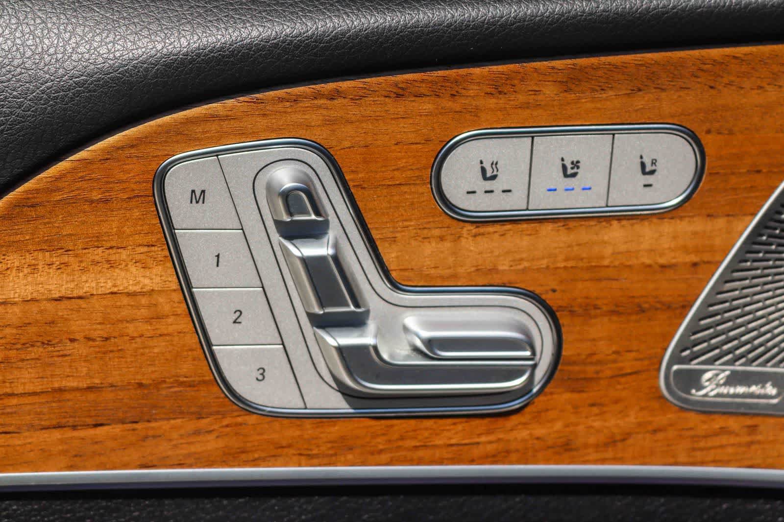 Used 2023 Mercedes-Benz GLS 450 4MATIC image 17
