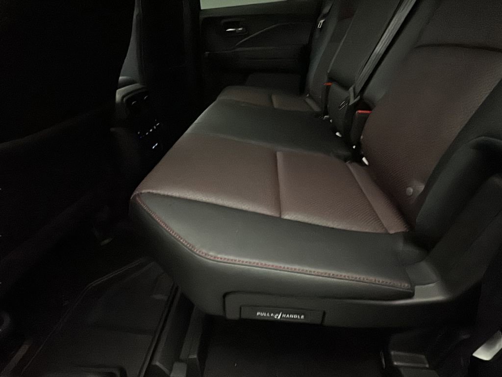 New 2026 Honda Ridgeline Black Edition image 14