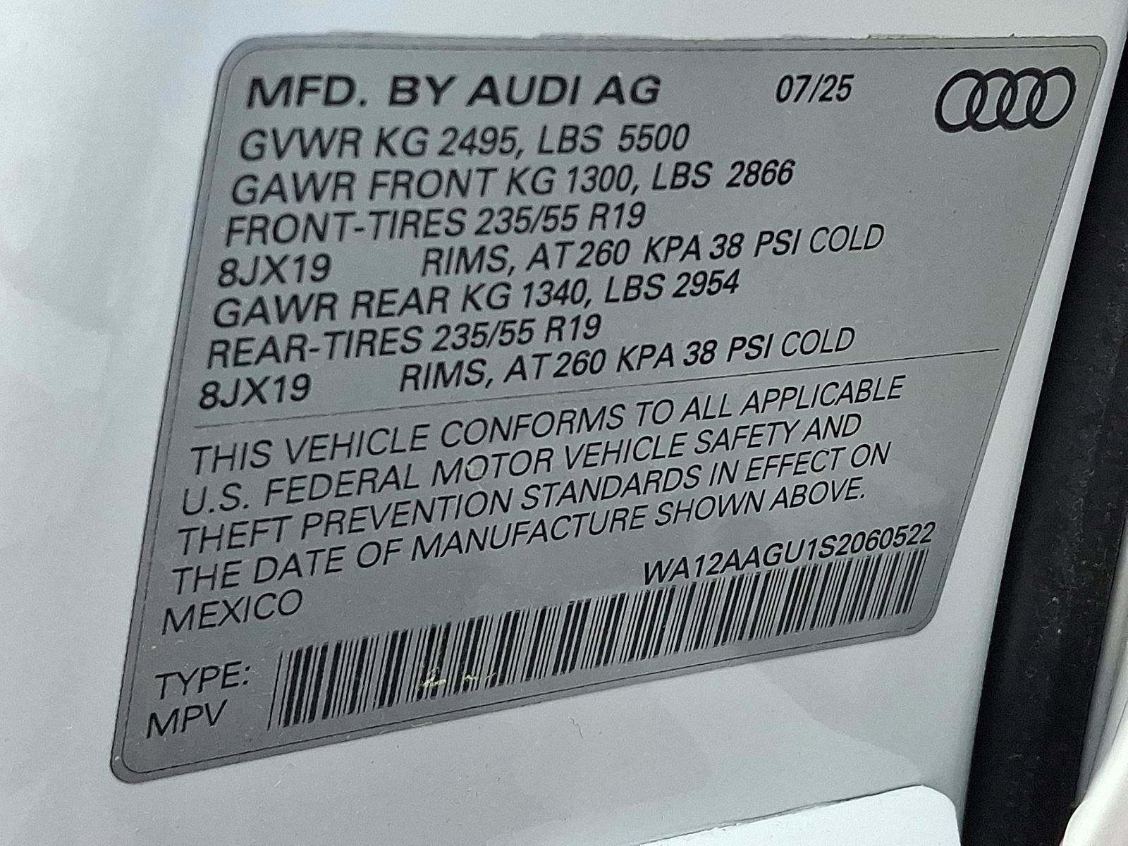 Certified 2025 Audi Q5 Premium Plus w/ Premium Plus image 27