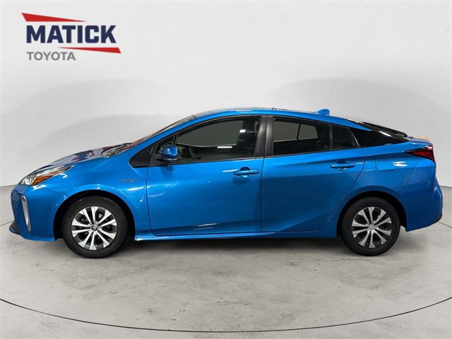 Used 2021 Toyota Prius LE w/ Carpet Mat Package (TMS) image 4