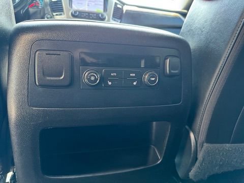 Used 2018 GMC Yukon XL Denali AWD/4WD image 18