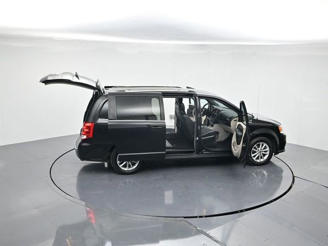 Used 2019 Dodge Grand Caravan SXT image 44