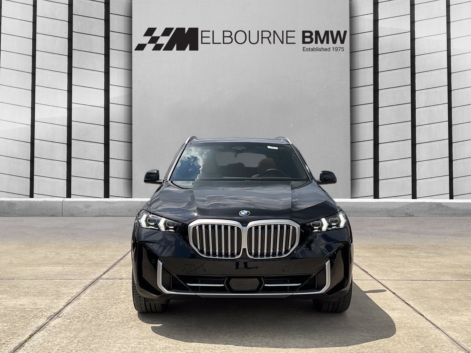New 2026 BMW X5 xDrive40i w/ Executive Package AWD/4WD image 2