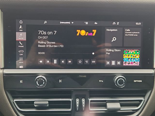 Used 2022 Porsche Macan image 13