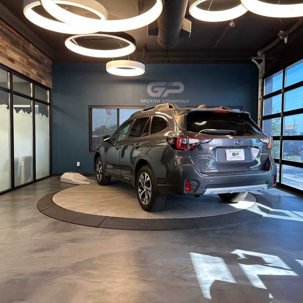 Used 2020 Subaru Outback Limited w/ Popular Package #2 AWD/4WD image 5