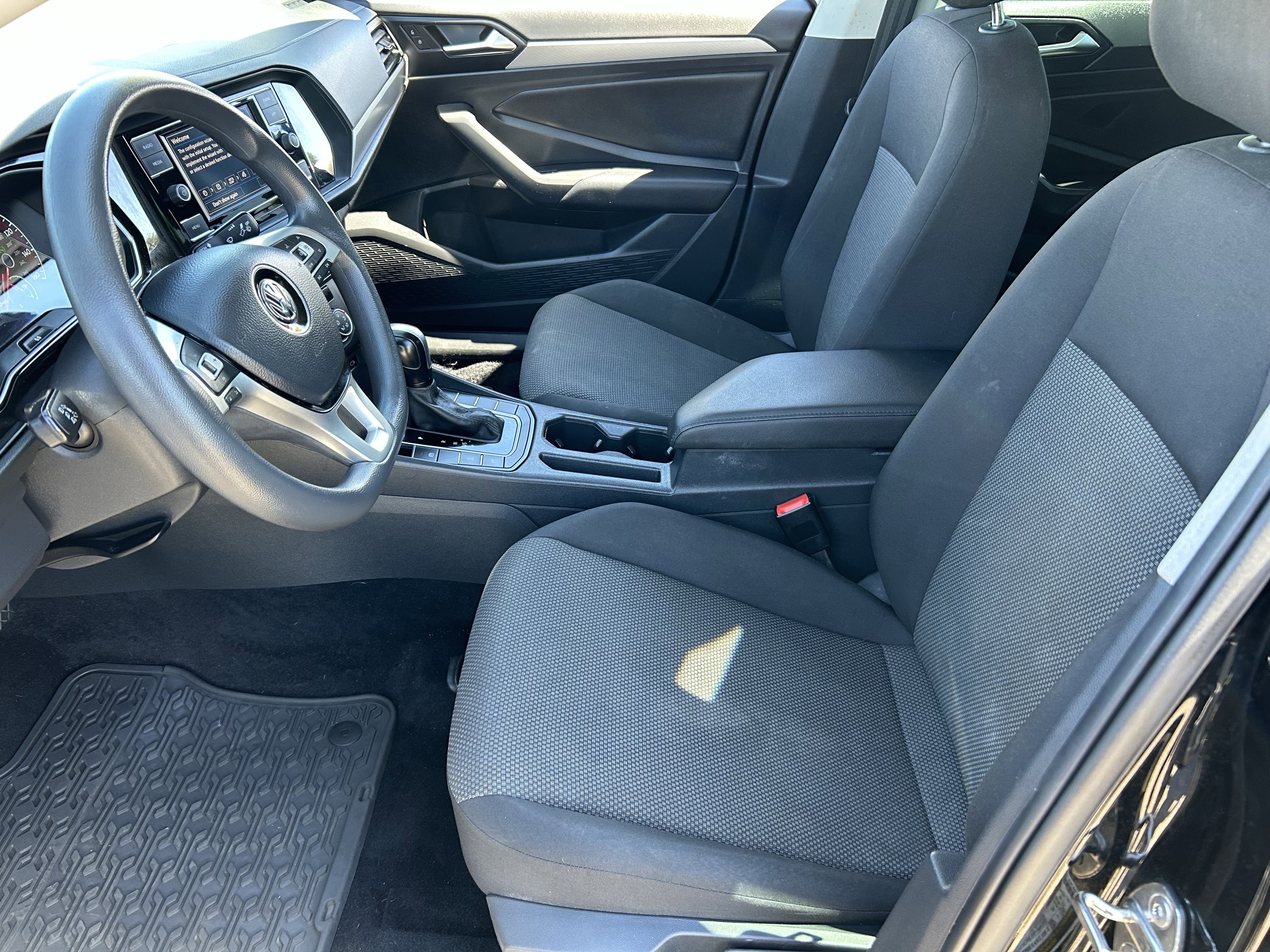 Used 2021 Volkswagen Jetta S w/ Driver Assistance Package image 18
