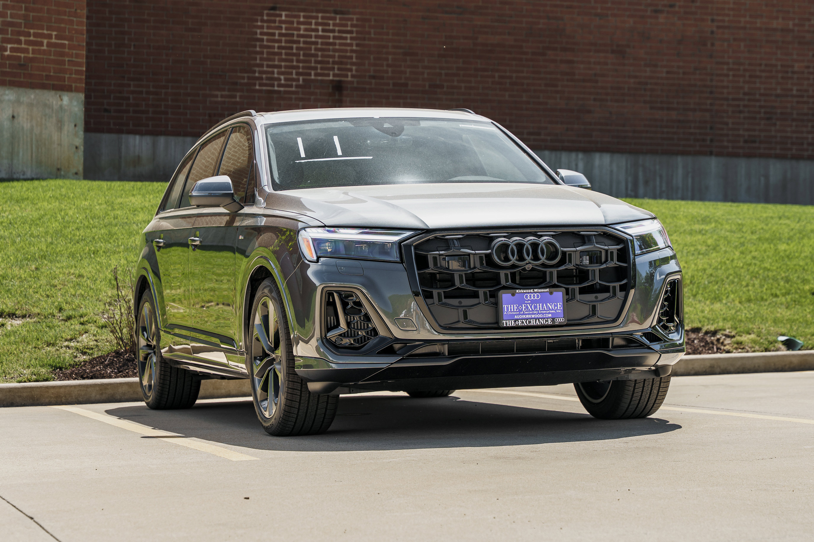 New 2026 Audi Q7 Premium Plus
