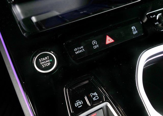 New 2026 Audi A6 Premium Plus AWD/4WD image 20