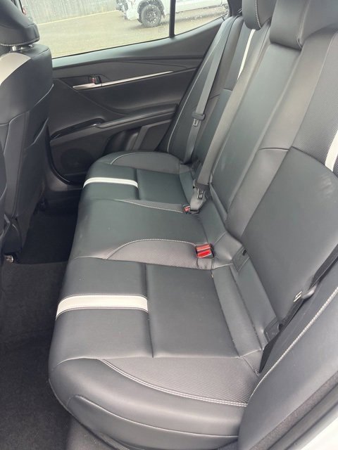 Used 2025 Toyota Camry SE image 10