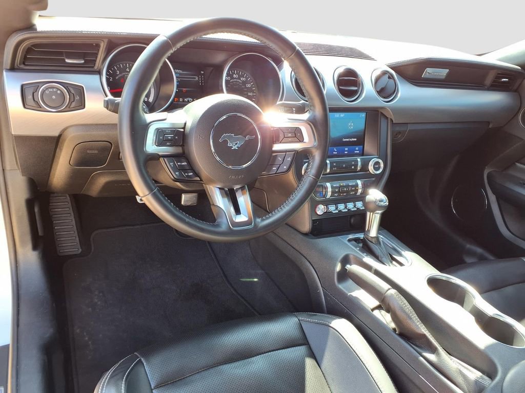 Used 2023 Ford Mustang Premium image 9