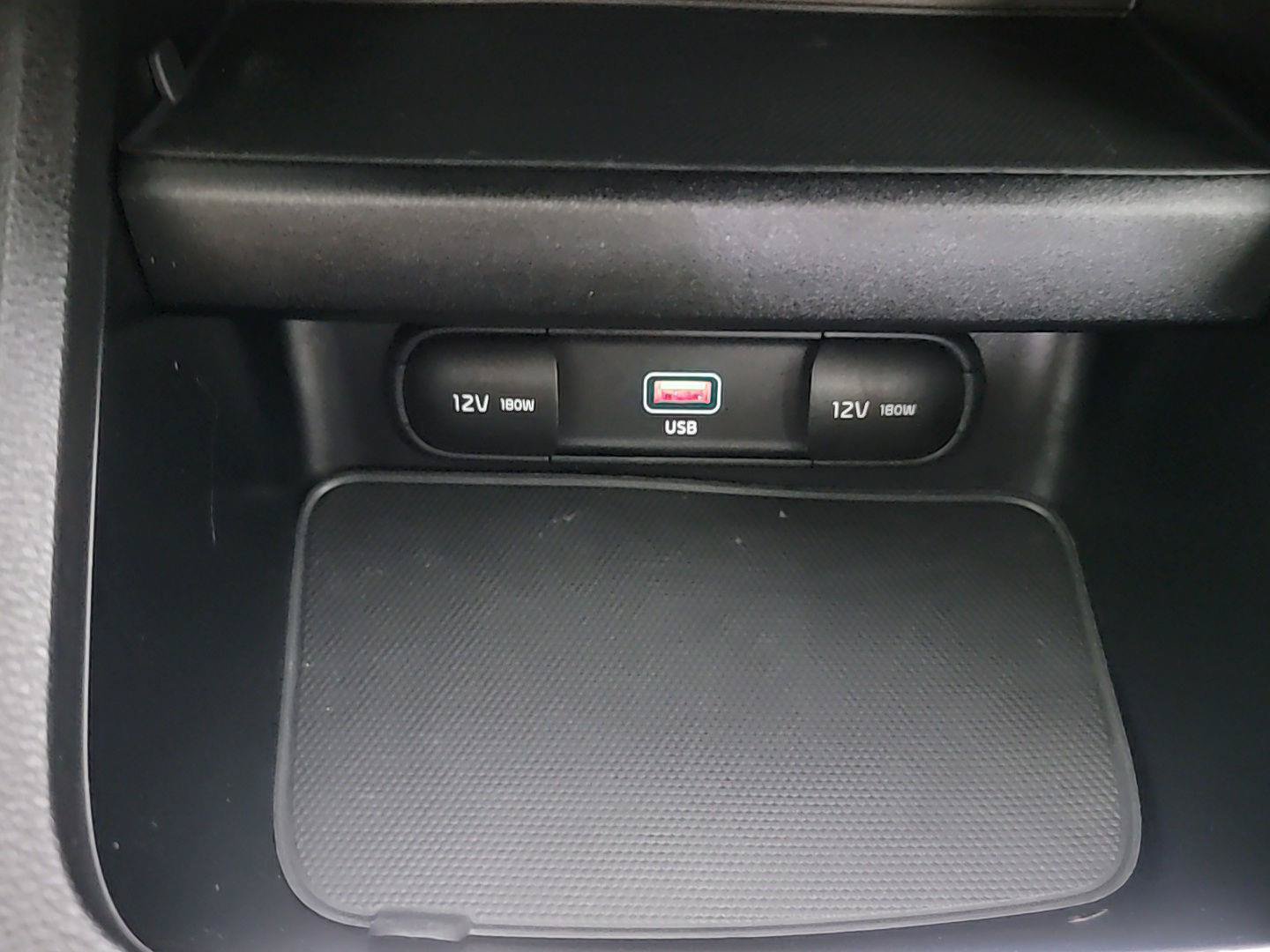 Used 2022 Kia Forte LXS w/ LXS Technology Package FWD image 30