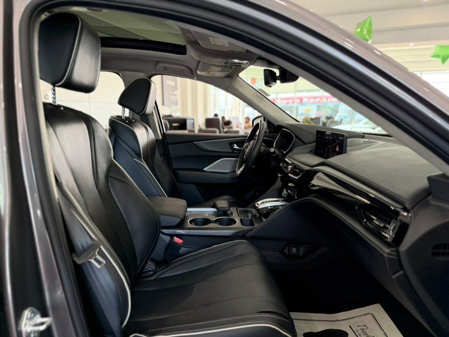 Used 2023 Acura MDX SH-AWD w/ Advance Package image 17